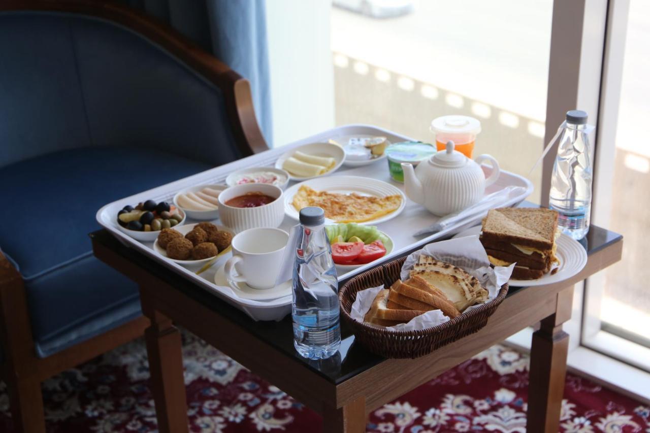 Brand Al Qassim Hotel บูเรดาห์ ภายนอก รูปภาพ